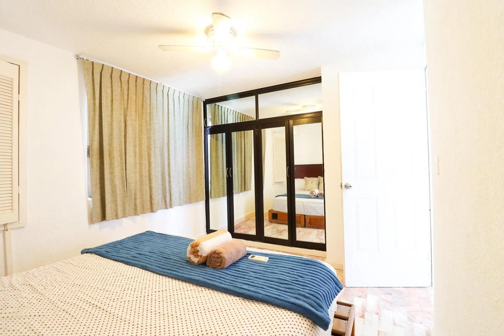 Ocean View, 2 Bedrooms, King Beds Beach Access 칸쿤 아파트